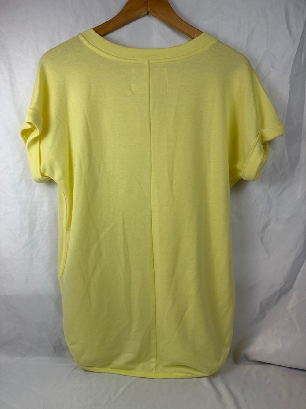 Cupio Size M Yellow V Neck Tee Soft Stretch Short Sleeve Casual Top - Picture 3 of 5